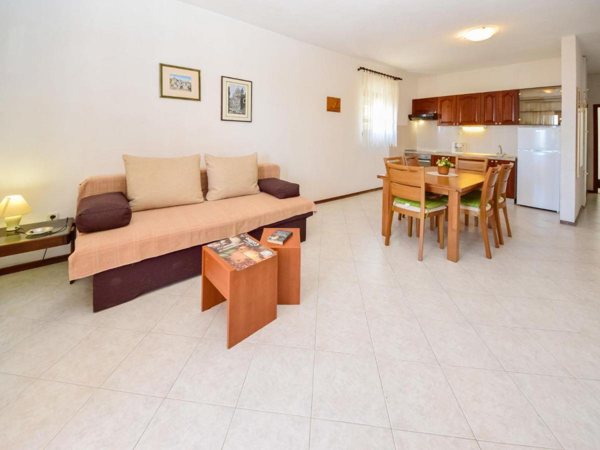 Apartment Lucija-1 By Interhome โตรกีร์ ภายนอก รูปภาพ